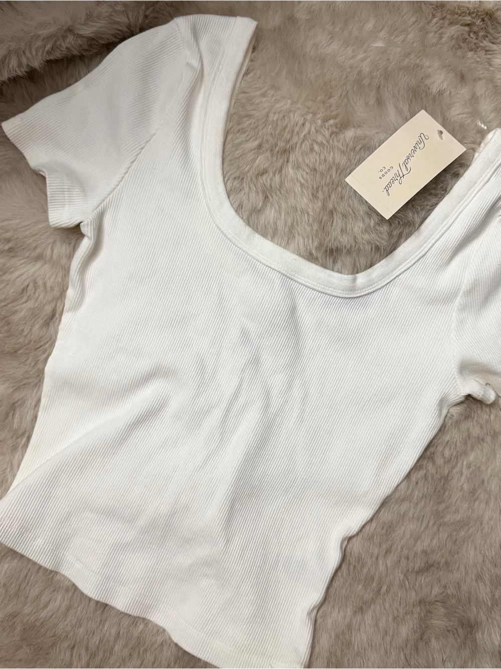 Universal Threads Ribbed Shirts - Picture 3 of 5